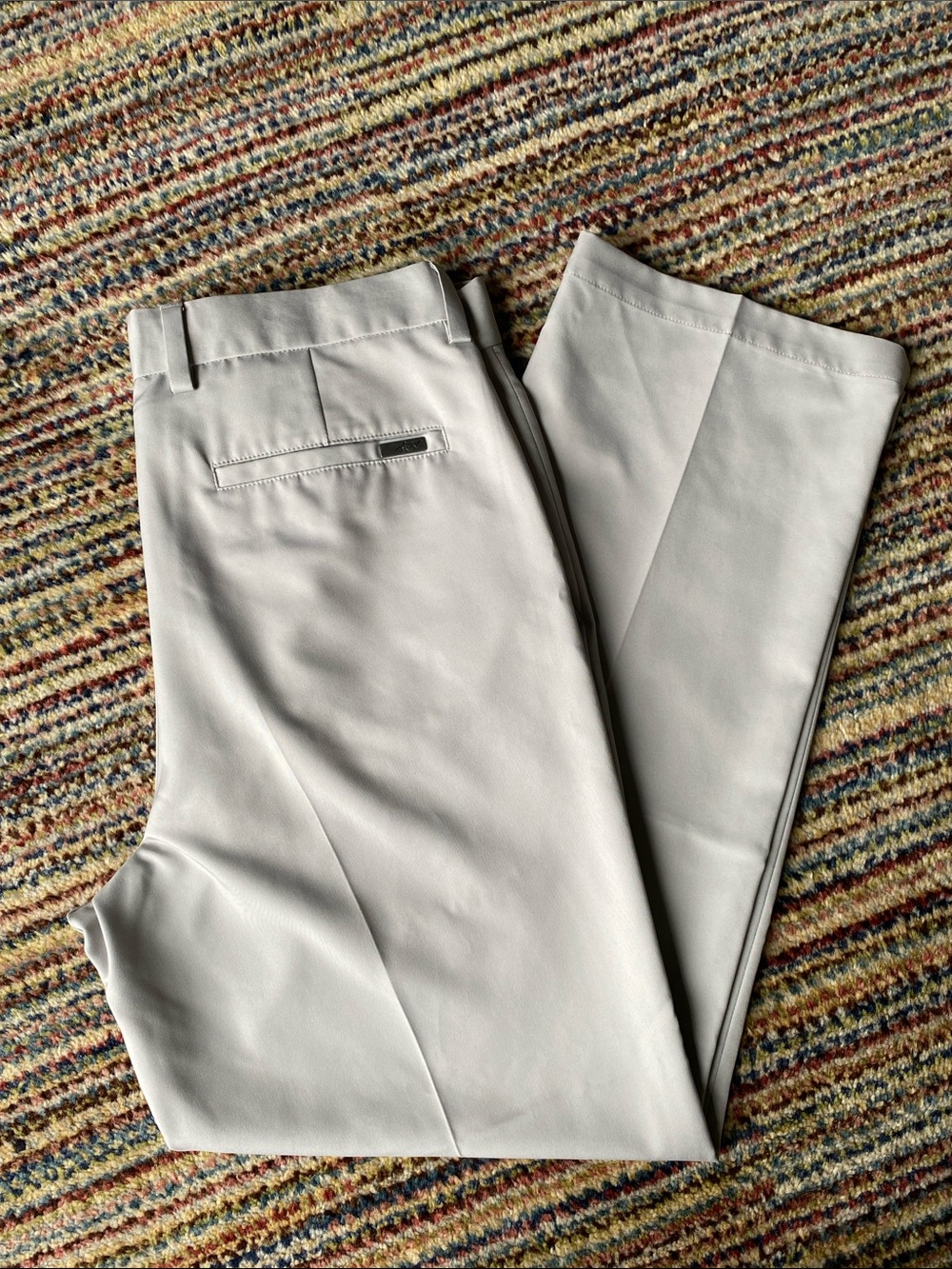 Greg Norman for Tasso Ella Collection Light Khaki Men's Golf Pants - Slim 33x30